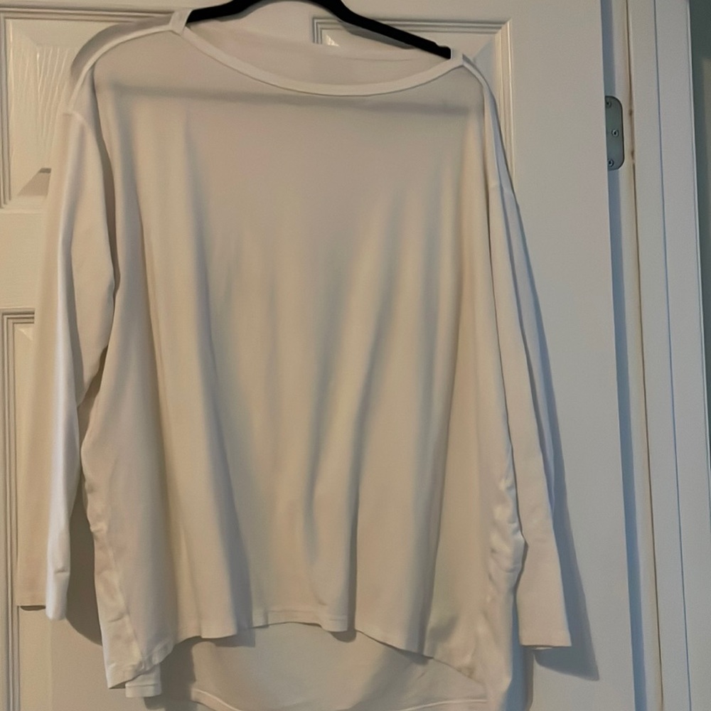 Lululemon white long sleeve top